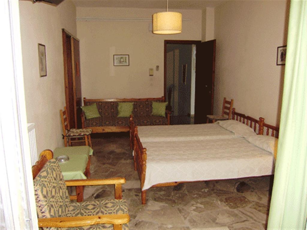 Apartments Rania Toló Szoba fotó